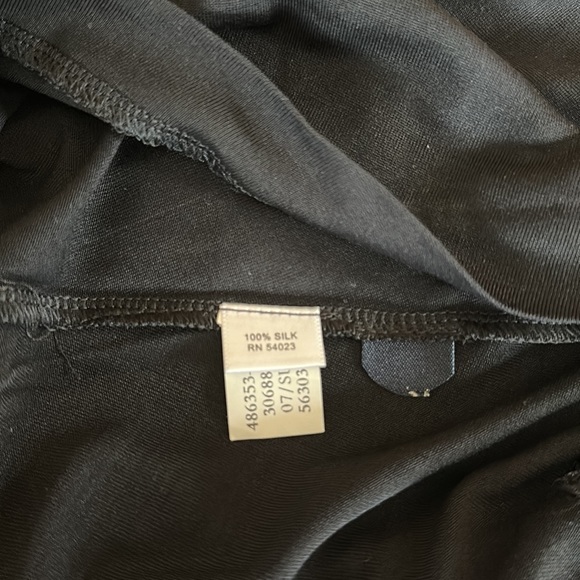 Banana Republic silk black dress. Size M - Picture 9 of 11